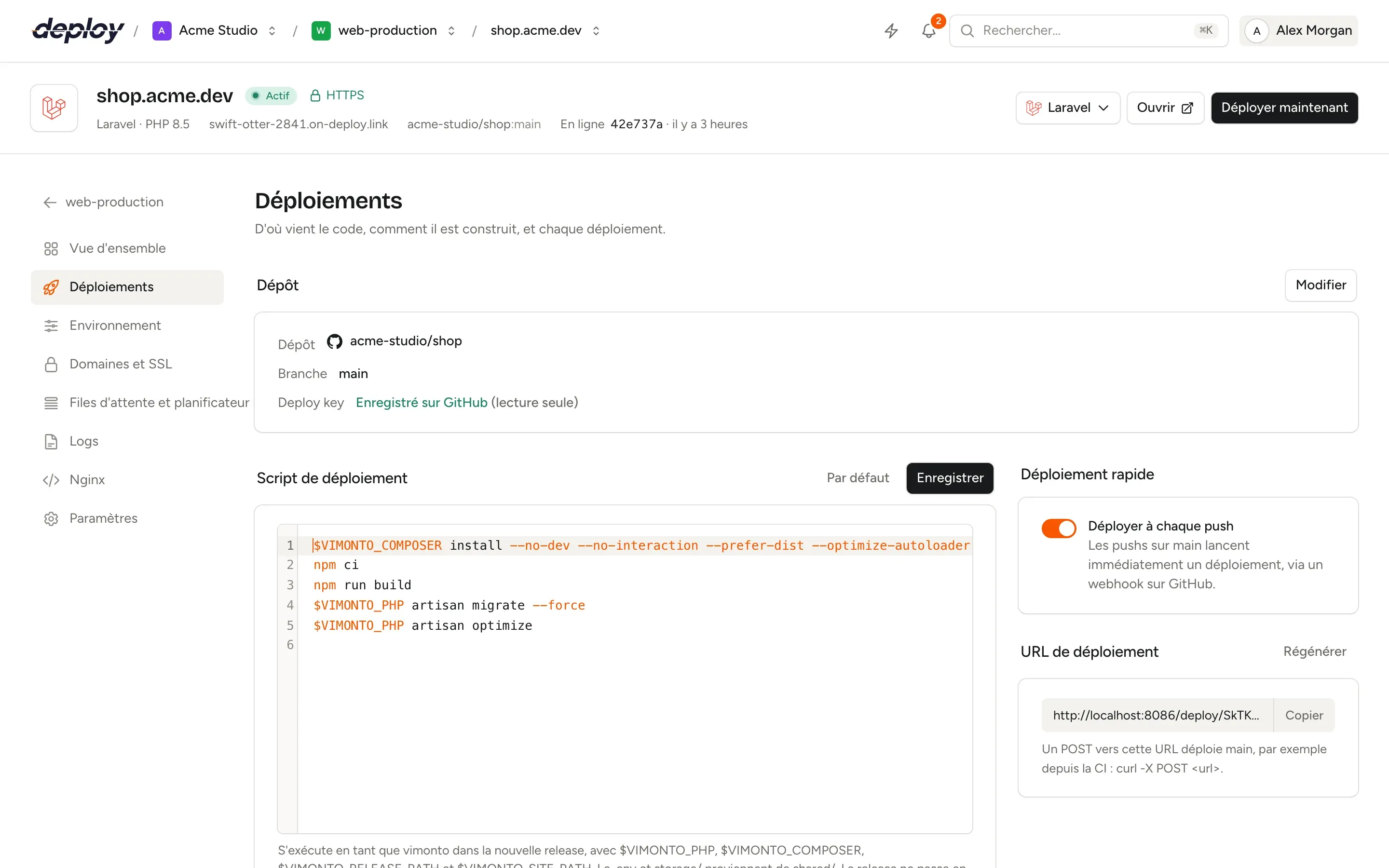 La page Déploiements d’un site dans Vimonto Deploy avec le script de déploiement, l’URL de déploiement et la liste des déploiements récents