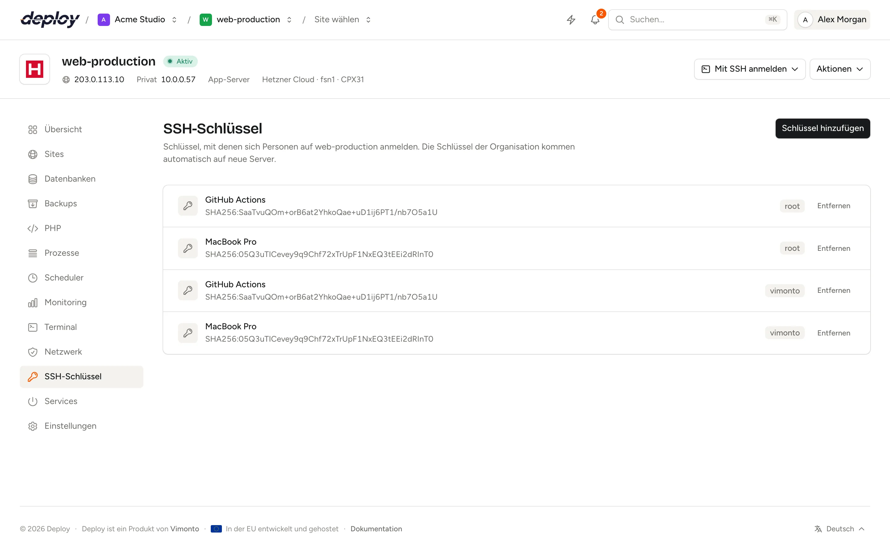 Die Seite SSH-Schlüssel eines Servers mit den Schlüsseln, ihrem Benutzer und Fingerprint