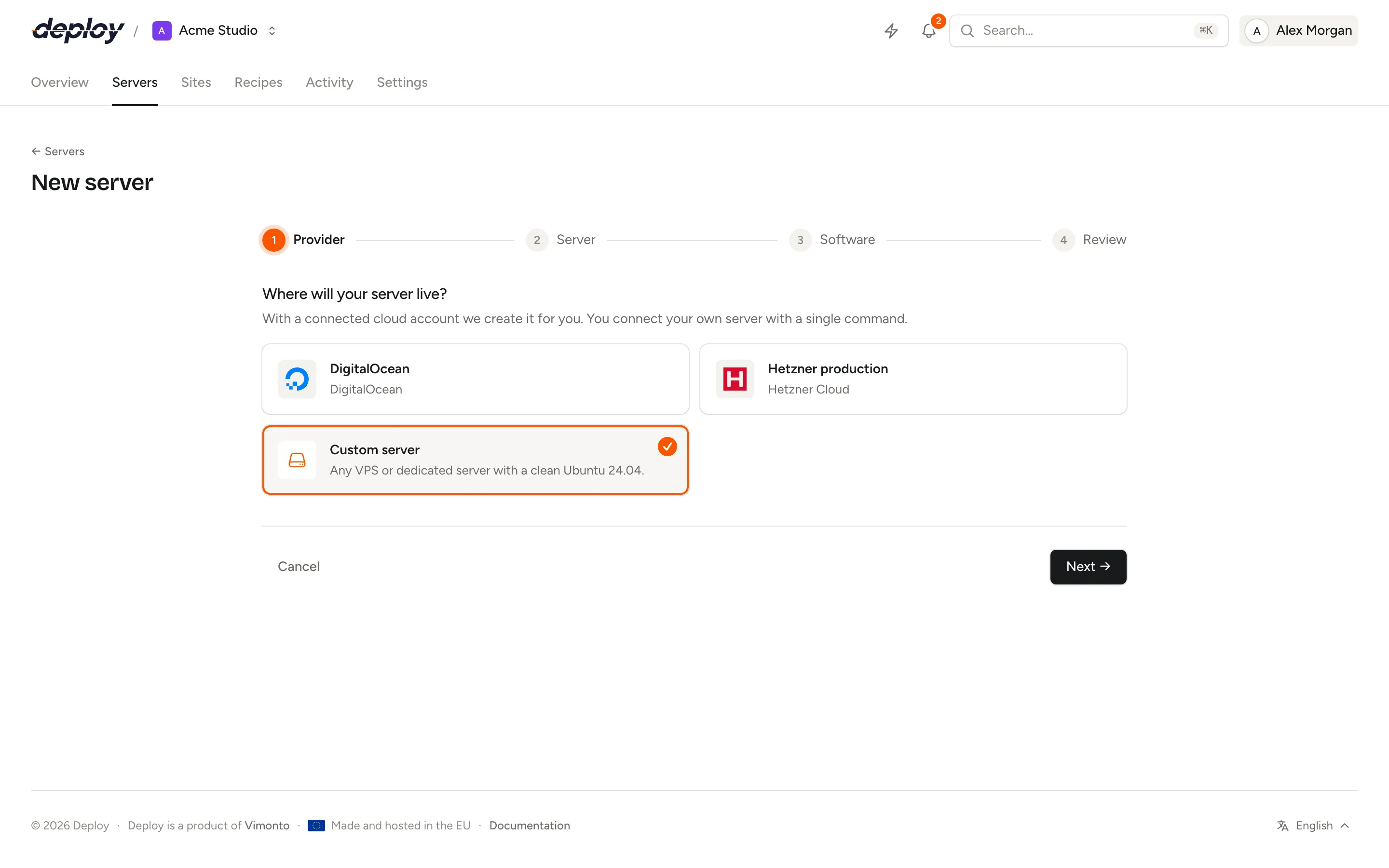 The new server wizard with Custom server selected as the provider