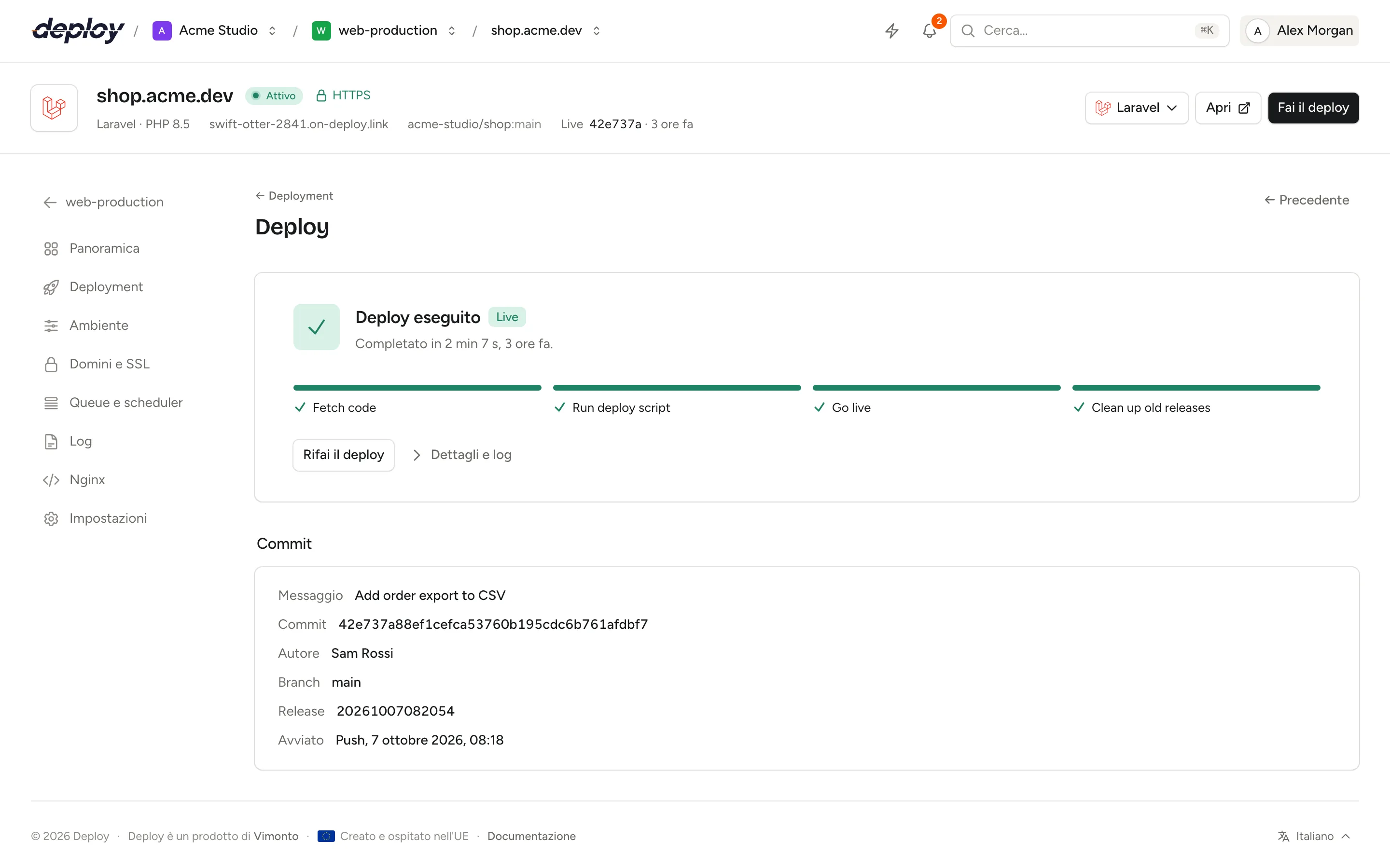 Un deploy completato con le sue fasi, i dettagli del commit e il log