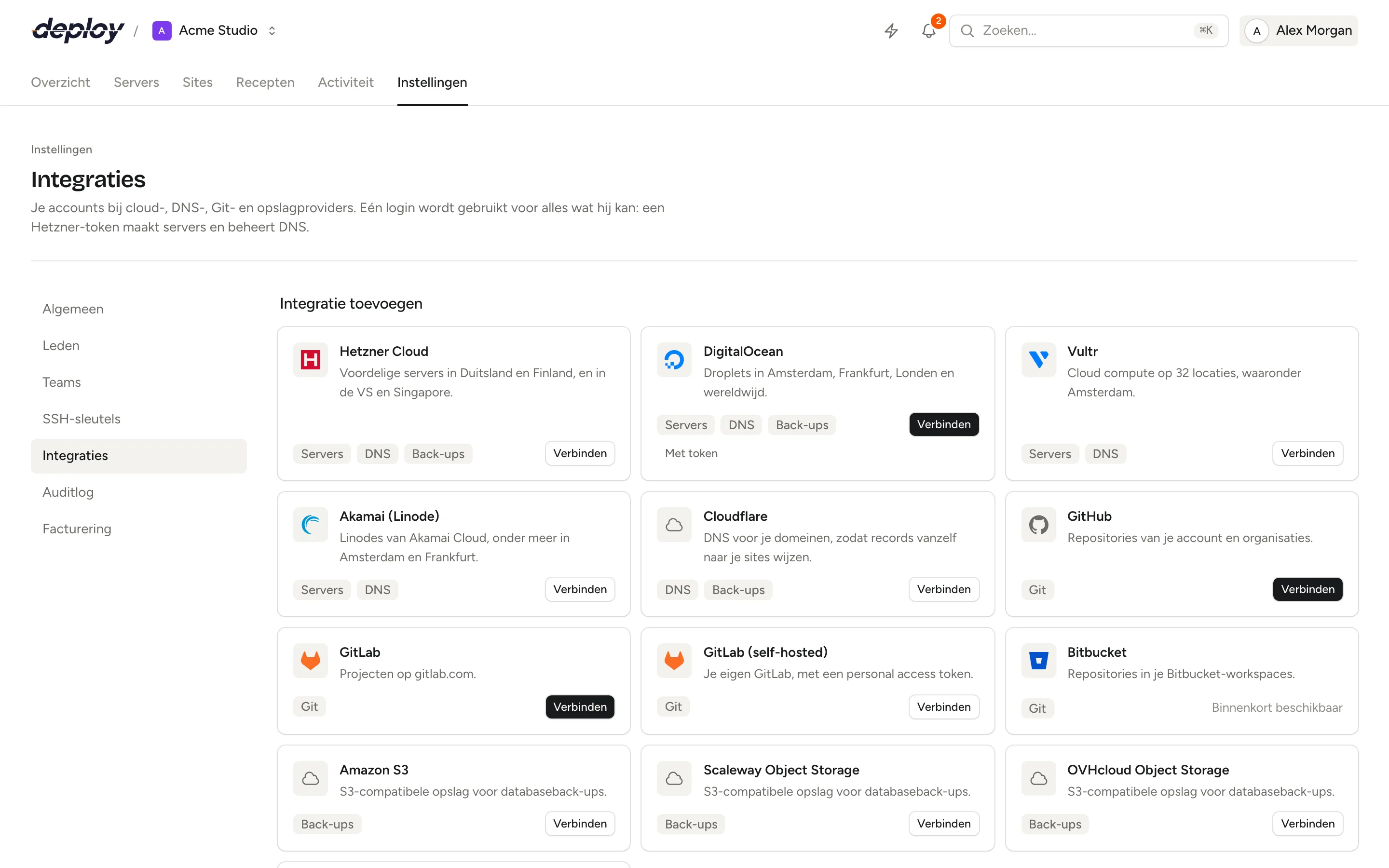 De pagina Integraties met de catalogus van providers en de gekoppelde accounts